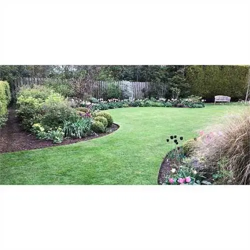 Smartedge 5 Metre Roll - Black With Fixing Pins 4 Smartedge 5 Metre Roll - Black With Fixing Pins - Image 2