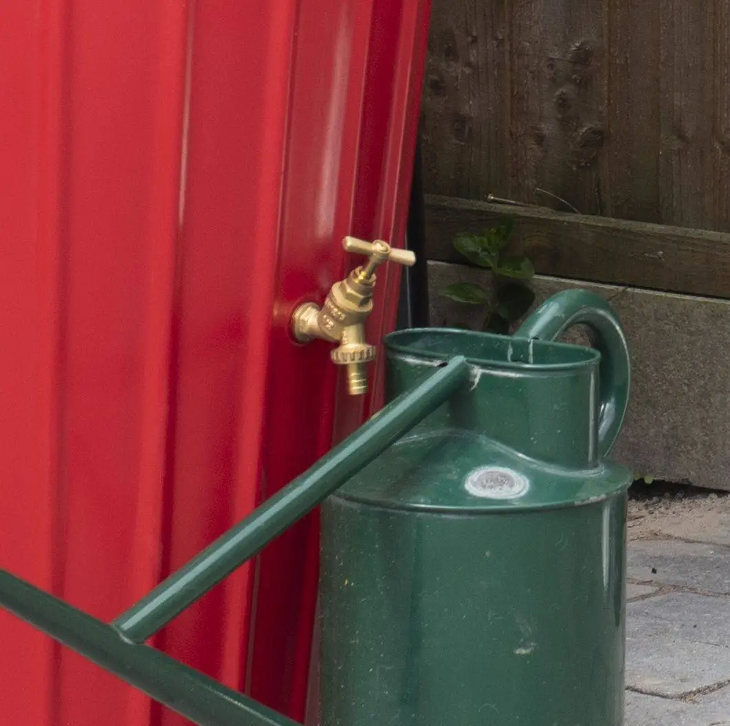 200 Litre Cosmo Water Butt Planter - Red 4 200 Litre Cosmo Water Butt Planter - Red - Image 2