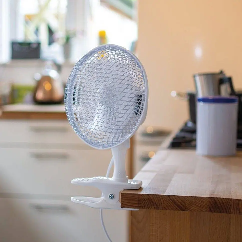 Draper Tools 230V Clip-On Desk Fan, 6"/150mm, 15W 3 Draper Tools 230V Clip-On Desk Fan, 6"/150mm, 15W