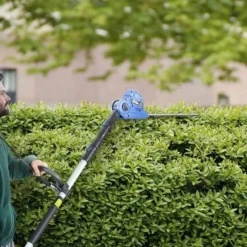 Hyundai 550W 450mm Long Reach Corded Electric Pole Hedge Trimmer/Pruner | HYPHT550E -PlantMates Shop hypht550e 11 89452 jpg