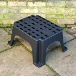 Step Stool (Suitable For The Original Wormery) 9 Step Stool (Suitable For The Original Wormery) -PlantMates Shop stand 2 png